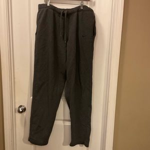 Nike Men’s Sweatpants